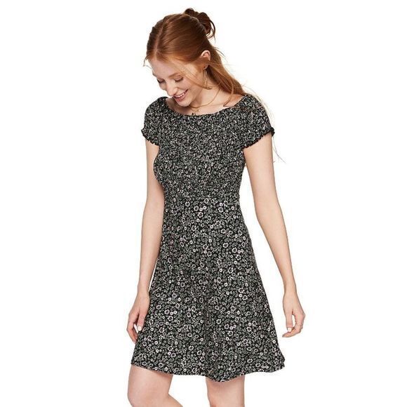 SO Off-the-Shoulder Smocked Floral Dress Size XXL NEW NWOT - Picture 1 of 5